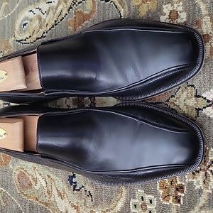 Magnanni Black Leather Loafers, 9.5M